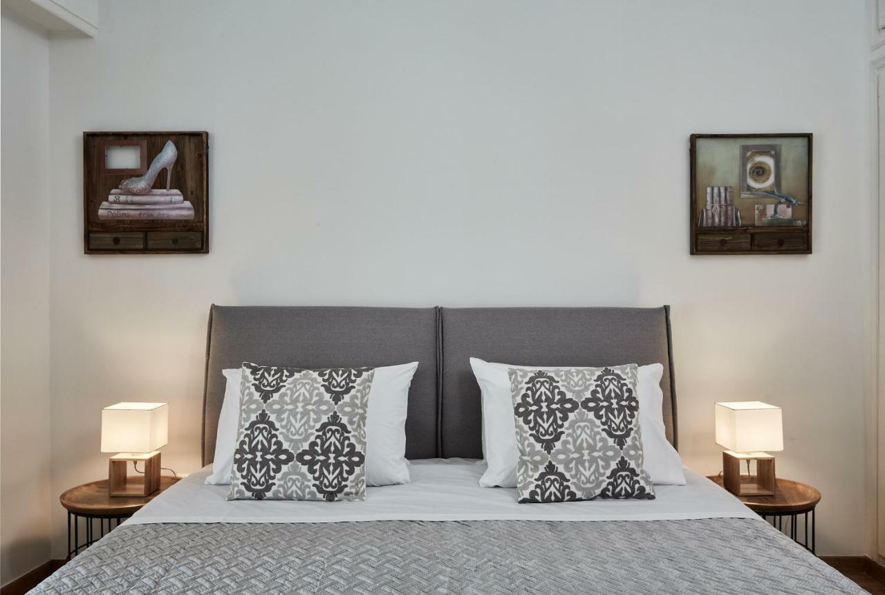 Chic One Bd Apartment With Hilton View Athènes Extérieur photo